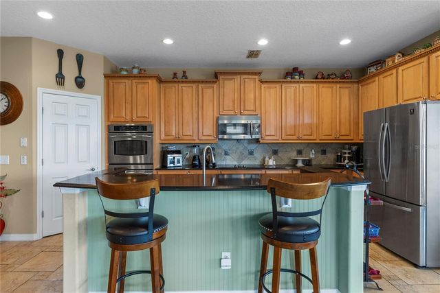 1352 OAKCREST COURT, Davenport, FL 33837