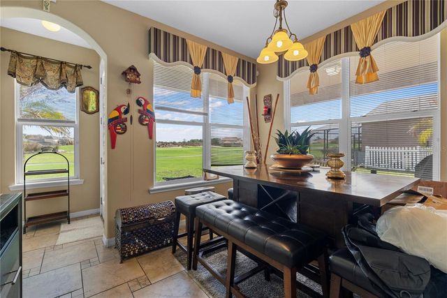 1352 OAKCREST COURT, Davenport, FL 33837