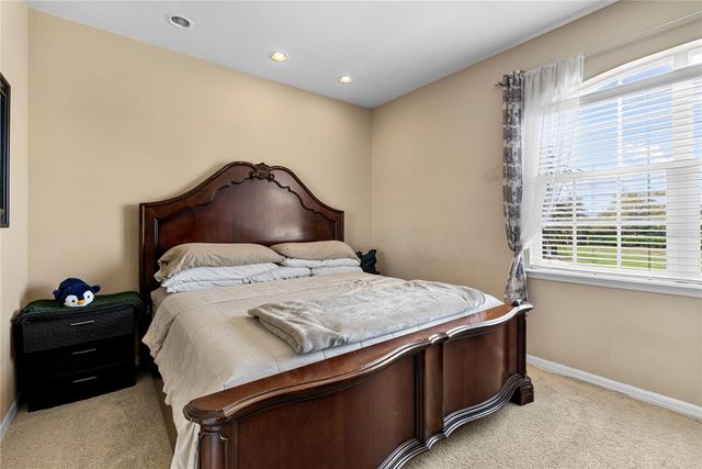 1352 OAKCREST COURT, Davenport, FL 33837