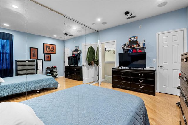 1352 OAKCREST COURT, Davenport, FL 33837