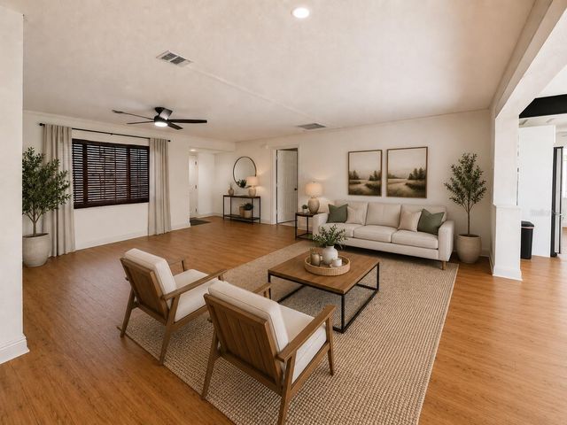 9554 86TH AVENUE, Seminole, FL 33777