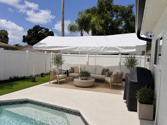 9554 86TH AVENUE, Seminole, FL 33777