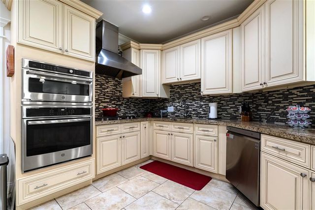 2915 N J B Carter Ln Lane, Lake Charles, LA 70615