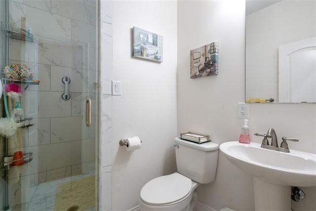 2915 N J B Carter Ln Lane, Lake Charles, LA 70615