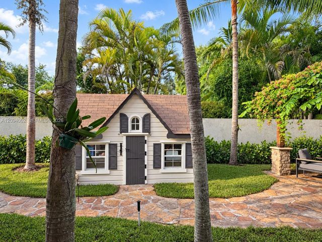 17015 SW 74th Avenue, Palmetto Bay, FL 33157