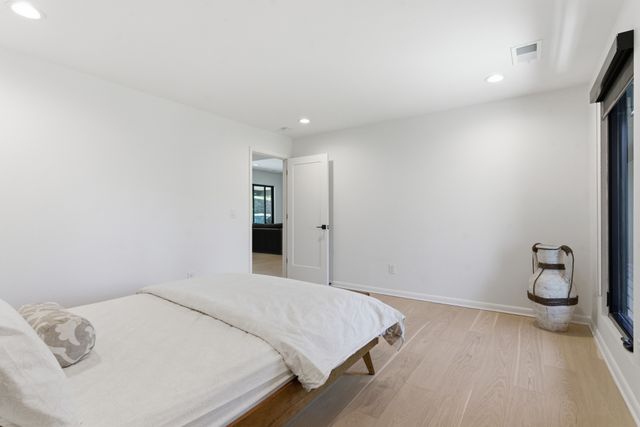 1805 Stonehaven Ct, Nashville, TN 37215