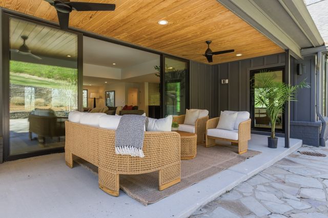 1805 Stonehaven Ct, Nashville, TN 37215