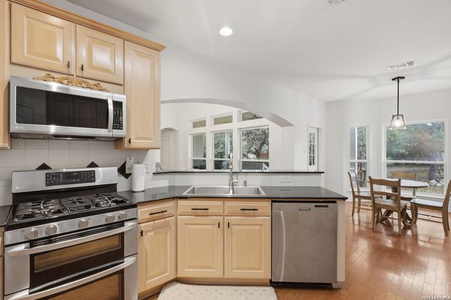 30737 DEERFIELD TER, Bulverde, TX 78163