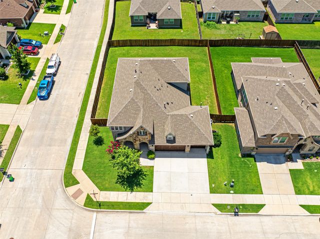 1020 Perennial Lane, Little Elm, TX 75068