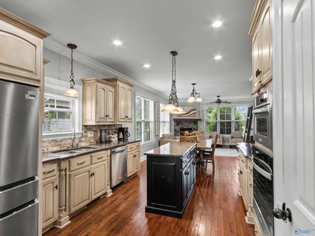 14370 Muirfield Drive, Athens, AL 35613