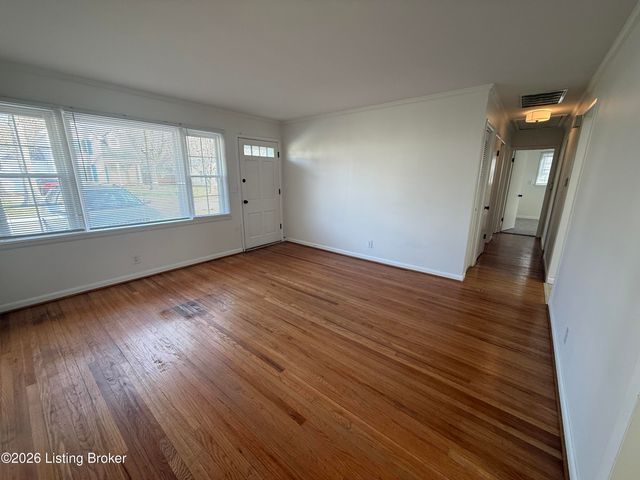 508 Fenley Ave, Lyndon, KY 40222