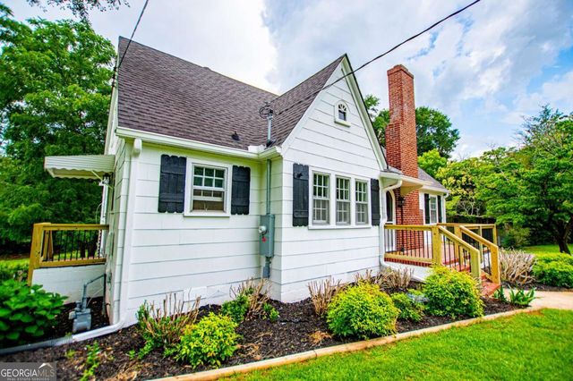 505 College Street, Bowdon, GA 30108