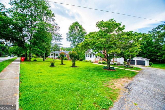 505 College Street, Bowdon, GA 30108