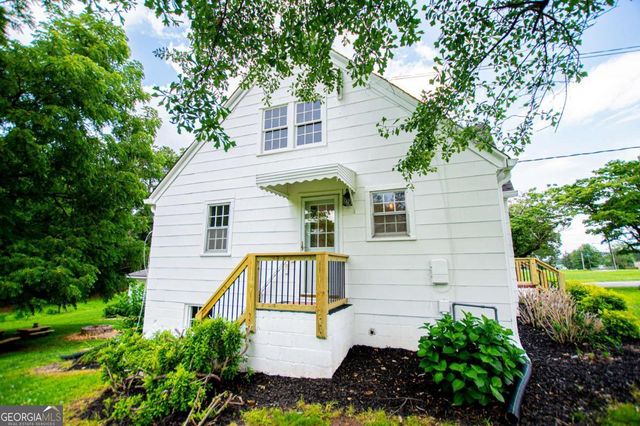 505 College Street, Bowdon, GA 30108
