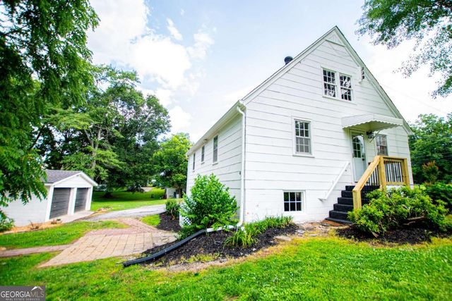 505 College Street, Bowdon, GA 30108