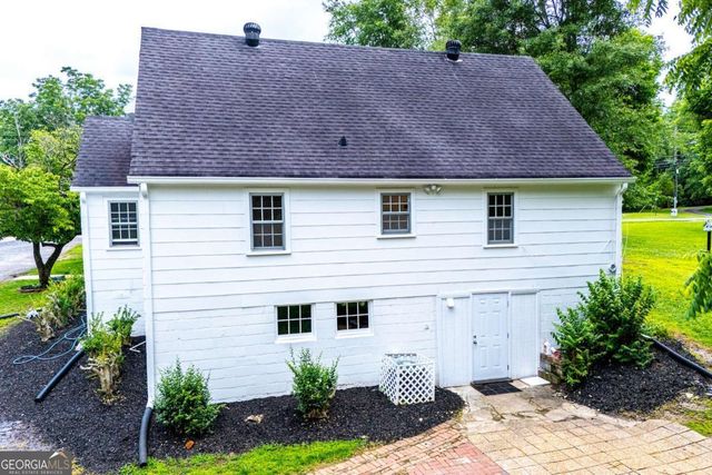 505 College Street, Bowdon, GA 30108