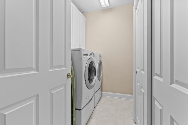 252 Village Stone Circle, Summerville, SC 29486