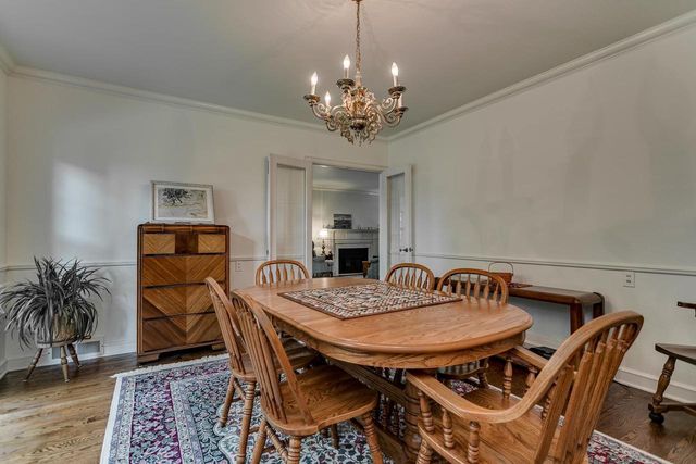 1520 OAKCREST COURT, Appleton, WI 54914