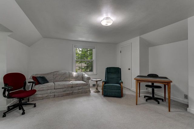 1520 OAKCREST COURT, Appleton, WI 54914