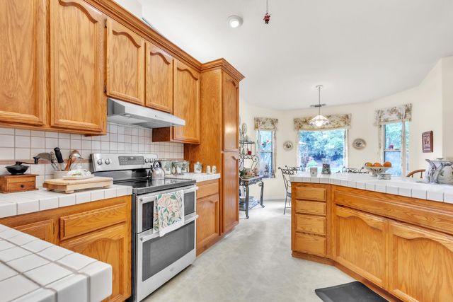 8120 Ella Ct, Citrus Heights, CA 95610