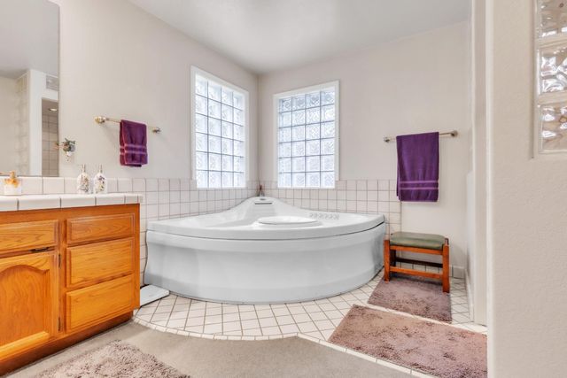 8120 Ella Ct, Citrus Heights, CA 95610