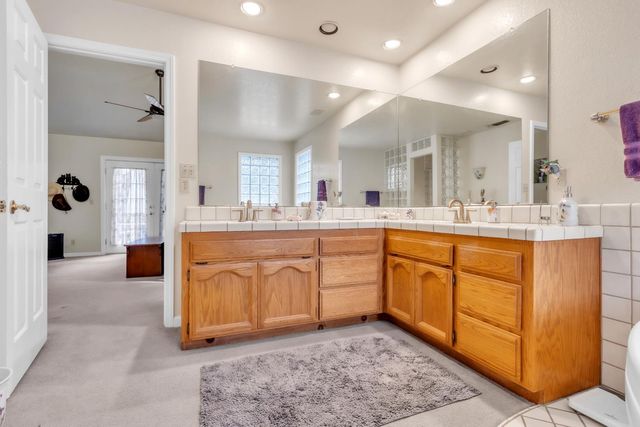 8120 Ella Ct, Citrus Heights, CA 95610