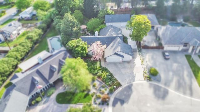 8120 Ella Ct, Citrus Heights, CA 95610