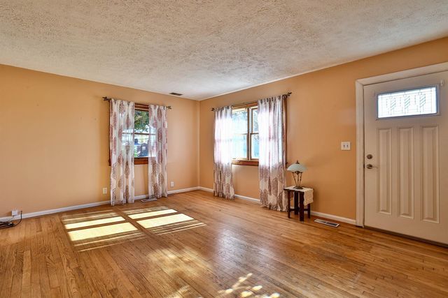 2674 Turkeyfoot Road, Lakeside Park, KY 41017