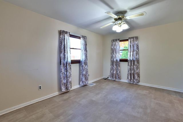 2674 Turkeyfoot Road, Lakeside Park, KY 41017