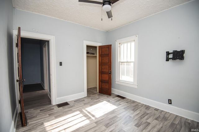 607 Barnett Street, Vincennes, IN 47591