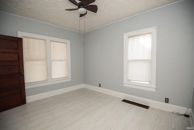 607 Barnett Street, Vincennes, IN 47591