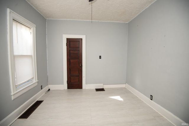 607 Barnett Street, Vincennes, IN 47591