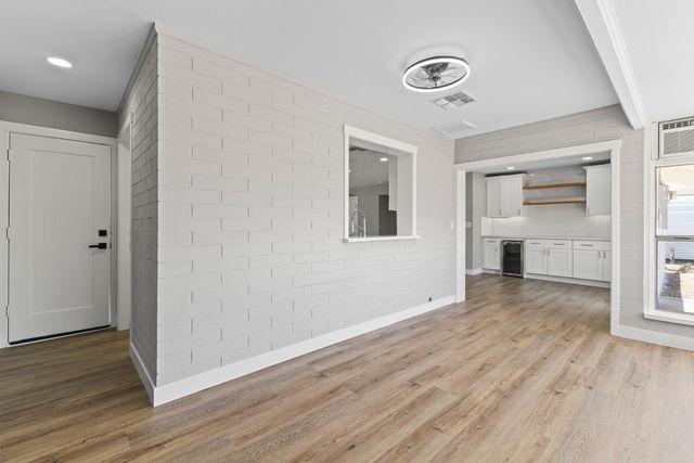 10423 W Monterosa Drive, Sun City, AZ 85351