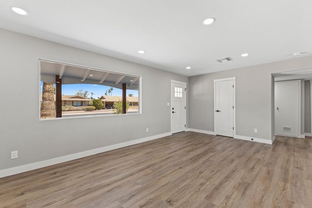 10423 W Monterosa Drive, Sun City, AZ 85351