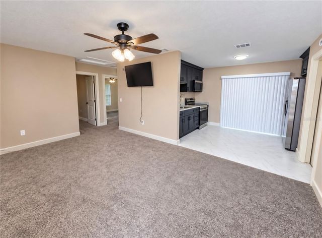 6800 1ST STREET N, St Petersburg, FL 33702
