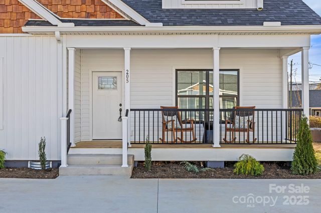 205 Southern Charm Road, Arden, NC 28704