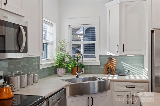 205 Southern Charm Road, Arden, NC 28704