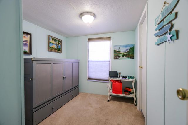 20 Burr Circle, Murrells Inlet, SC 29576