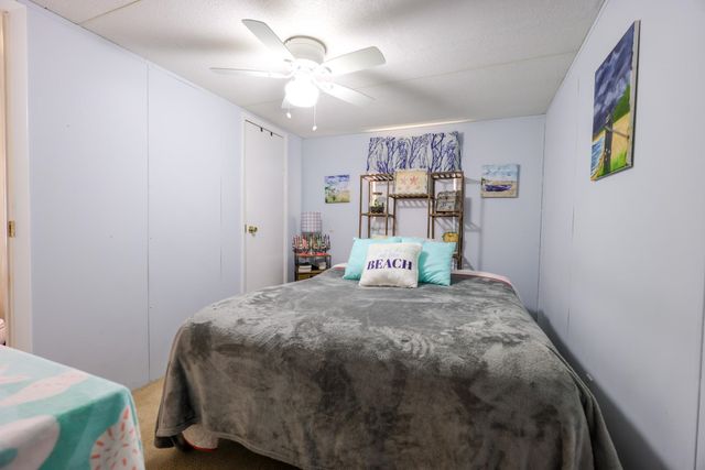 20 Burr Circle, Murrells Inlet, SC 29576