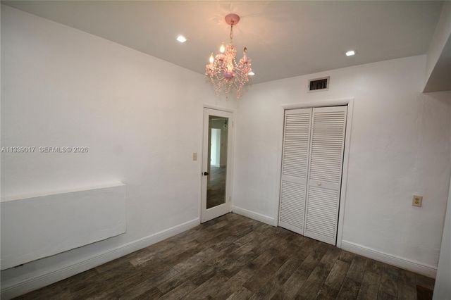 16921 NE 6th Avenue, North Miami Beach, FL 33162