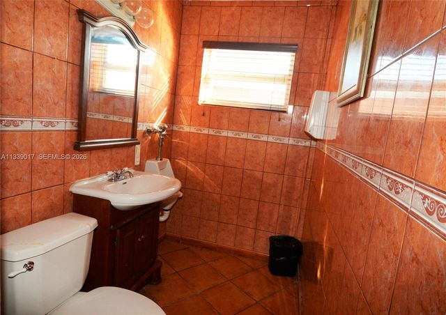 16921 NE 6th Avenue, North Miami Beach, FL 33162