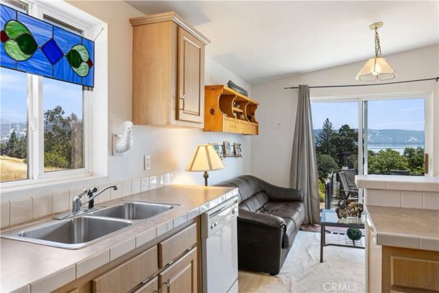 4237 5th Avenue, Lakeport, CA 95453