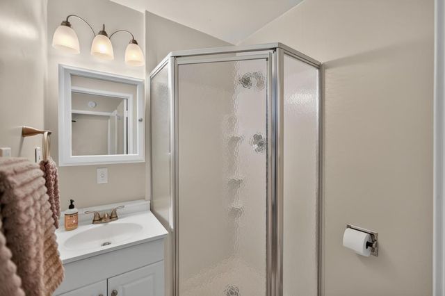 6133 Buckboard Dr, Rio Linda, CA 95673