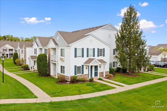 1515 Silverstone Drive 1515, Carpentersville, IL 60110