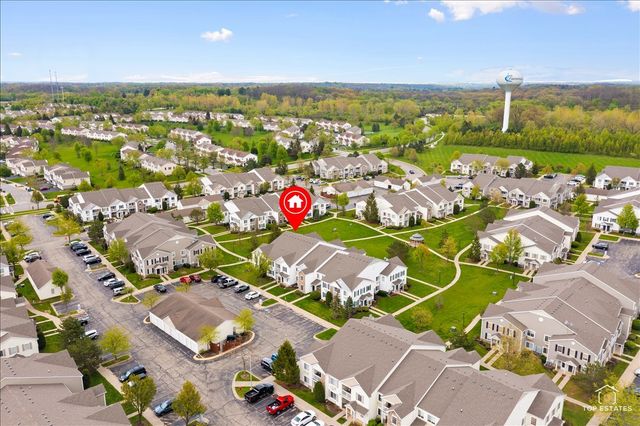 1515 Silverstone Drive 1515, Carpentersville, IL 60110
