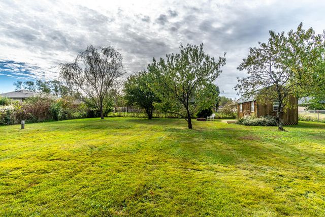 208 Rockcastle Street, Berea, KY 40403