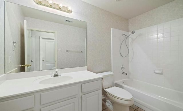 10133 Cassandra DR, Austin, TX 78717