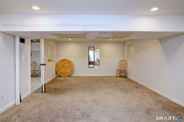 42 Highland Avenue, Ansonia, CT 06401