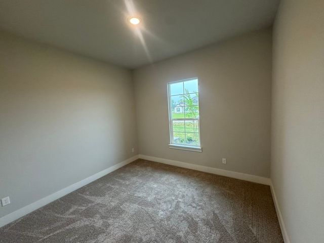 411 Indian Creek Road, Van Alstyne, TX 75495