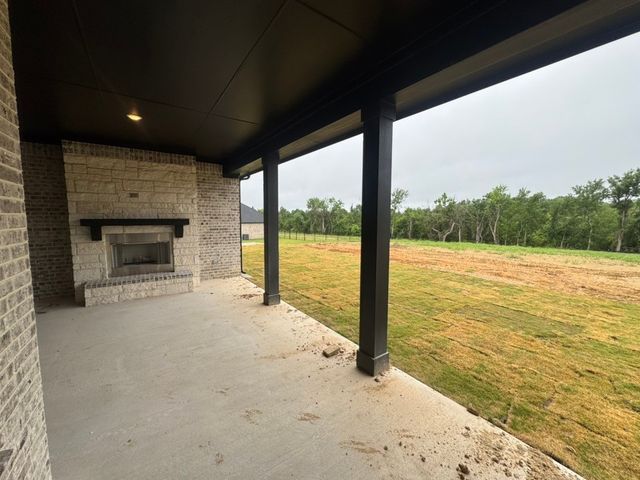 411 Indian Creek Road, Van Alstyne, TX 75495